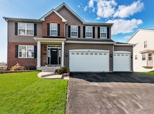 966 Amethyst Ln, Montgomery, IL 60538