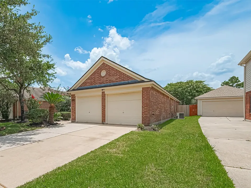 26845 Iron Manor Ln