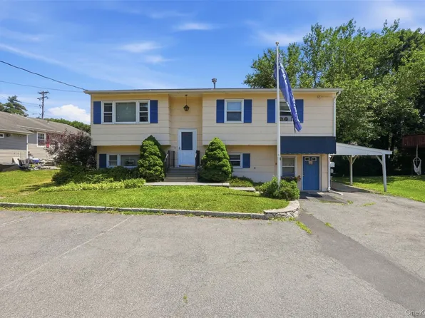 3 Pierces Road, Newburgh, NY 12550