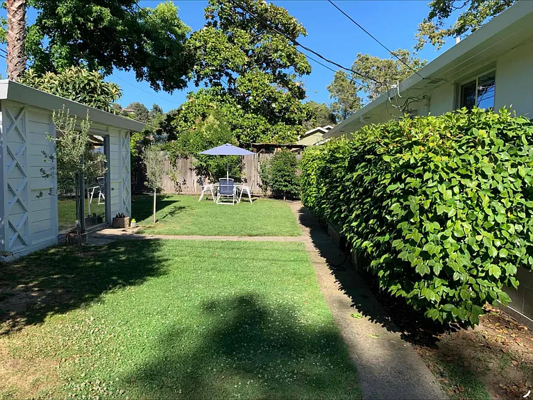 1406 Minahan Way — Photo 21
