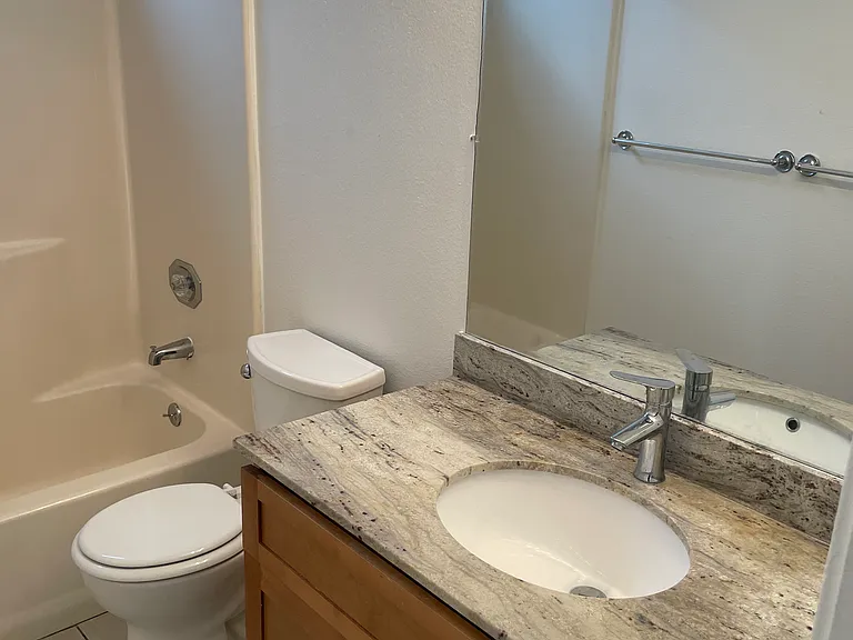 743 Bartlett Ave — Photo 8