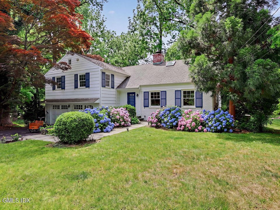 1st image of 32 Welwyn Rd