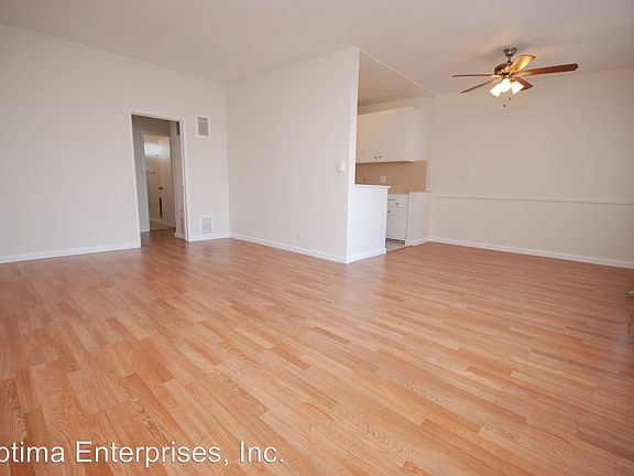 2nd image of 1051 N Ogden Dr APT 09