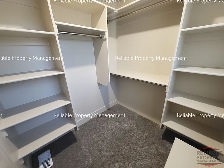 2701 E Derrald Ave — Photo 8