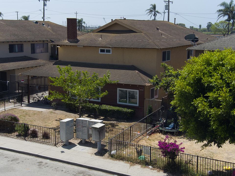 1st image of 310 Cuesta Del Mar Dr