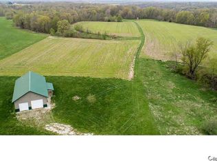 12200 Rattlesnake Rd, Rushville, IL 62681