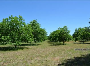 2760 Camp Crucis Ct, Granbury, TX 76048