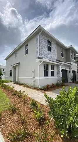 125 SW 171st Way — Photo 12
