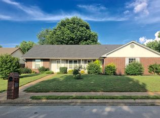 1001 N 26th St, Rogers, AR 72756