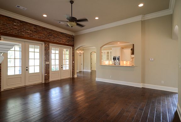 5th image of 144 Carondelet Ct