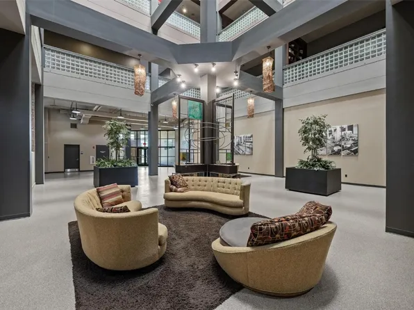 905 3rd St SE APT 412, Cedar Rapids, IA 52401