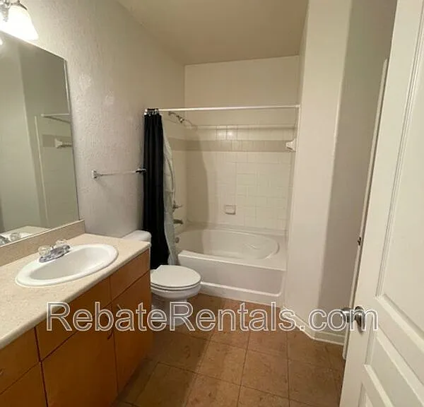 8290 Gate Pkwy #310 — Photo 23