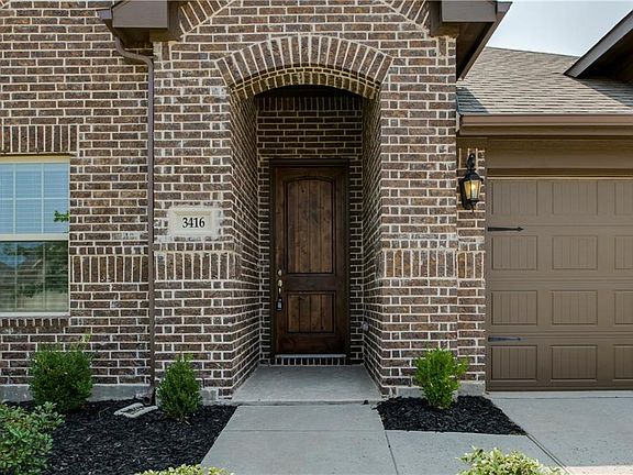 5th image of 3416 Hawthorn Ln