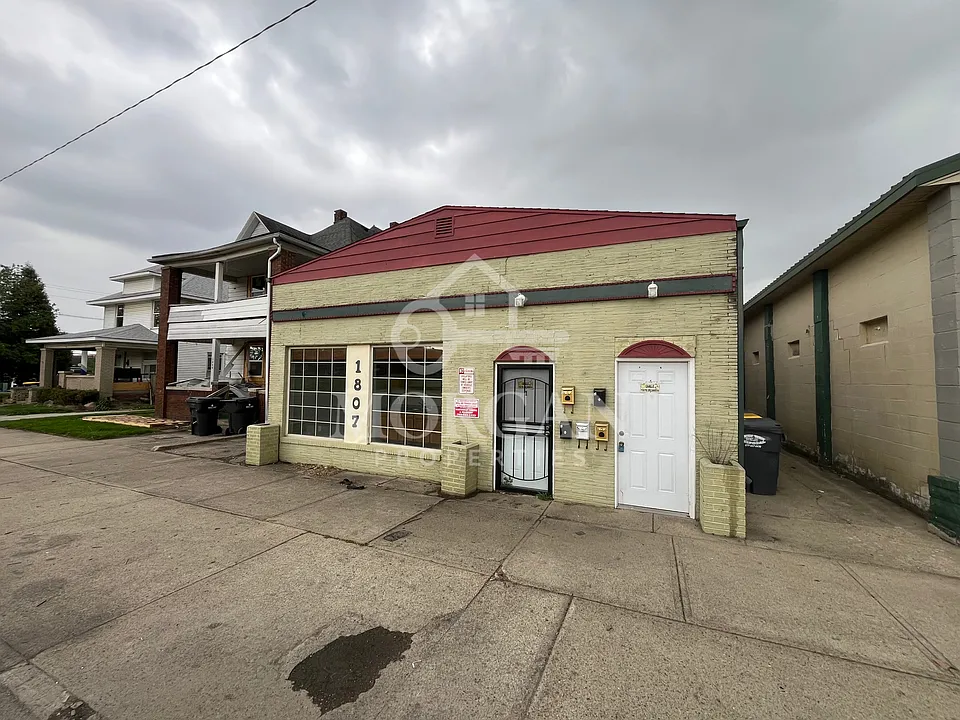 1807 Meridian St #2