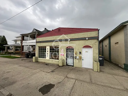 1807 Meridian St Photo 1
