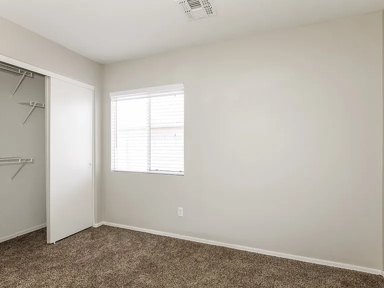14601 N 154th Ave — Photo 12