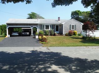 9 Grape St, Fairhaven, MA 02719