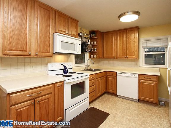 5th image of 424 S 55th St