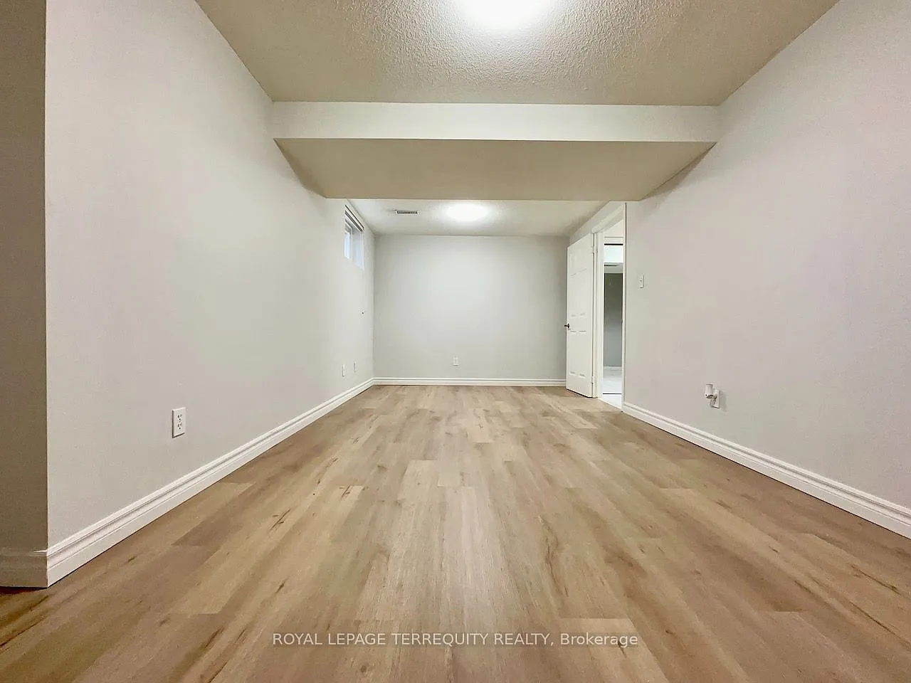 2 bed, $2,000 — Photo 3
