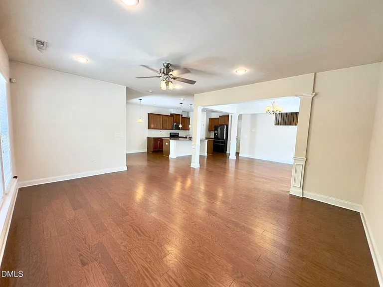 403 Daylin Dr — Photo 19