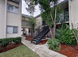 2043 Dunsford Ter UNIT 10, Jacksonville, FL 32207