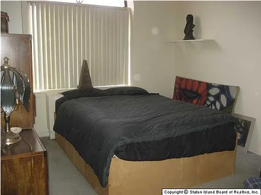 Sold by Joan Camerlengo Realty LLC | media 24