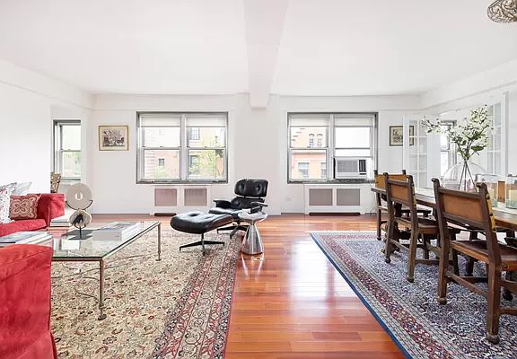 3rd image of 135 Willow St #506/507