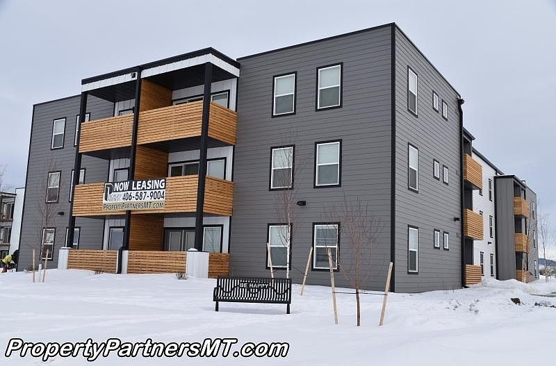 1st image of 106 S Cottonwood Rd Unit 205