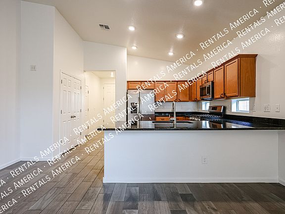 5th image of 11039 E Verbina Ln