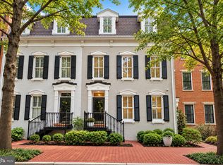 1822 Carpenter Rd, Alexandria, VA 22314