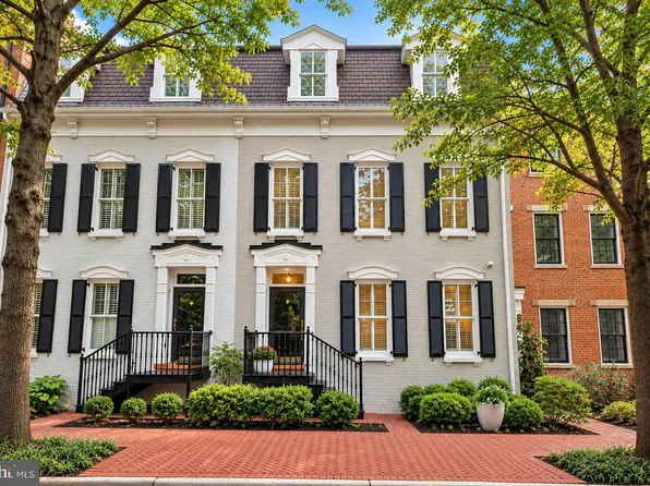 1822 Carpenter Rd, Alexandria, VA 22314