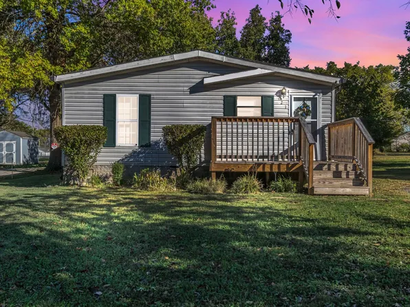 421 Hobbs Ave, Lebanon, TN 37087