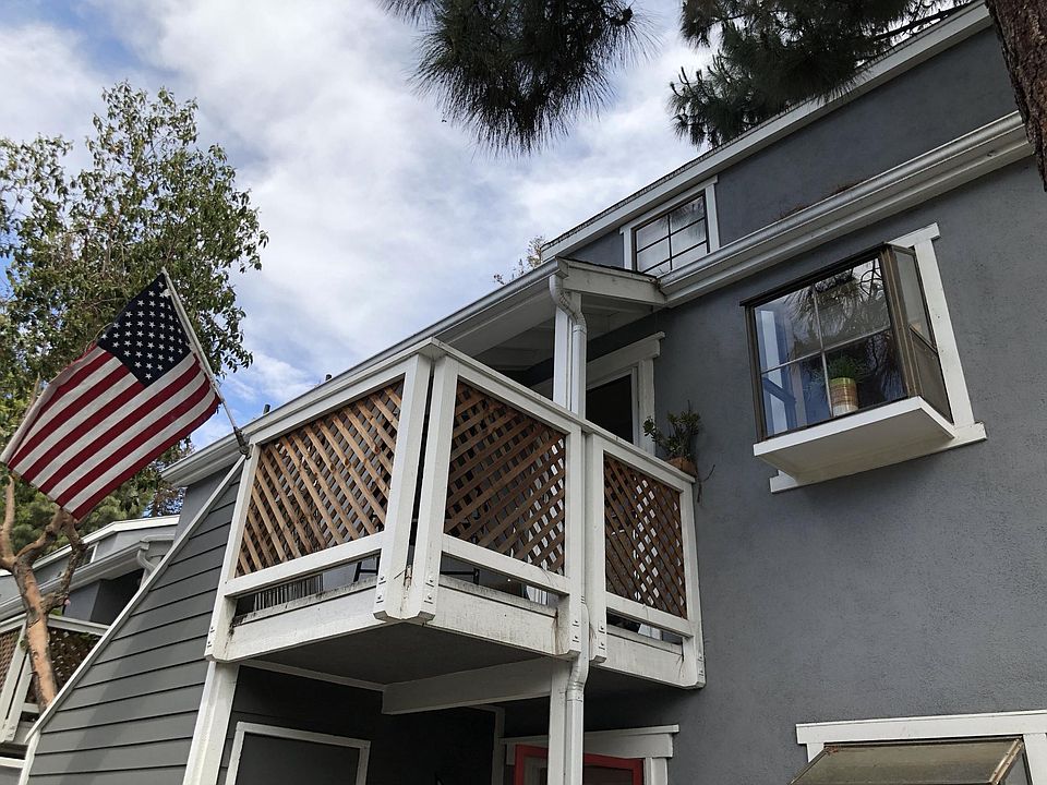 1st image of 700 E Lake Dr Unit 89