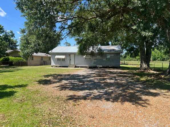 252 Lower Country Dr, Bourg, LA 70343
