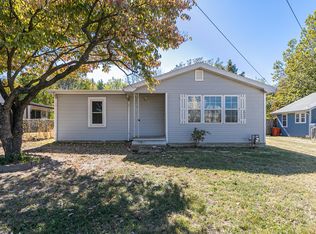 2722 W Calhoun St, Springfield, MO 65802