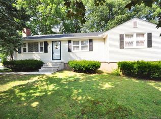 6 Vinlen Dr, Windsor, CT 06095