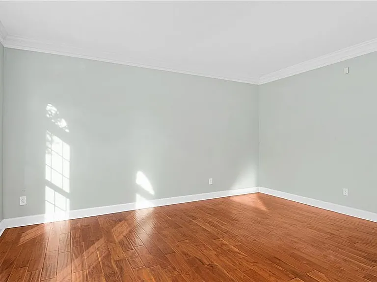 560 Kimball Crest Ct — Photo 7