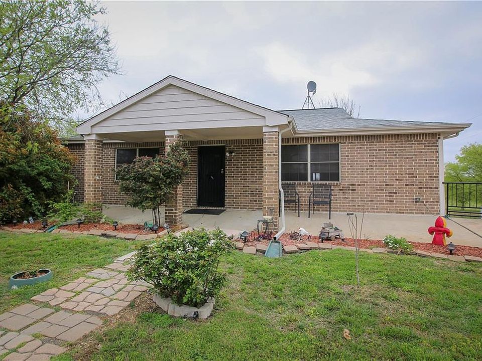 1st image of 206 Beaudelaire Dr