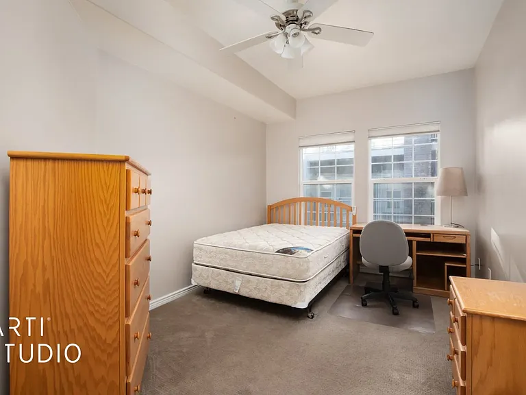 331 N Belmont Pl #233 — Photo 9