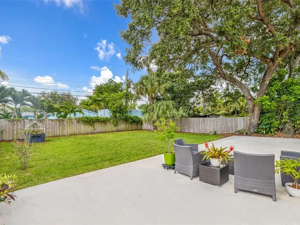 1008 SW 18th Ct, Fort Lauderdale, FL 33315