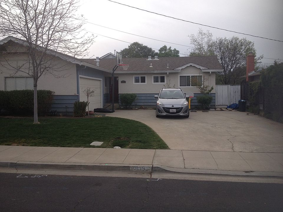 1st image of 871 Jefferson Ave