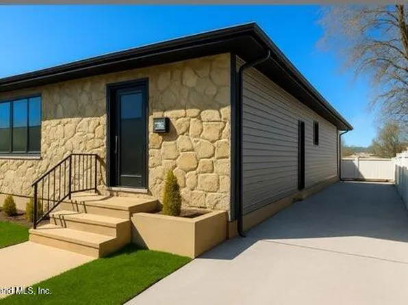 299 Greencroft Ave, Staten Island, NY 10308