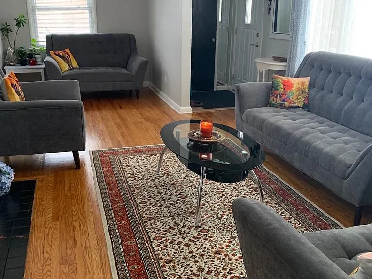 292 Griffith St — Photo 6