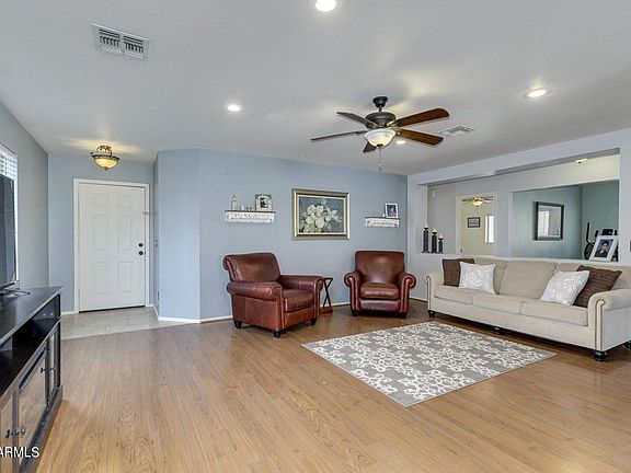 4th image of 3020 W White Feather Ln