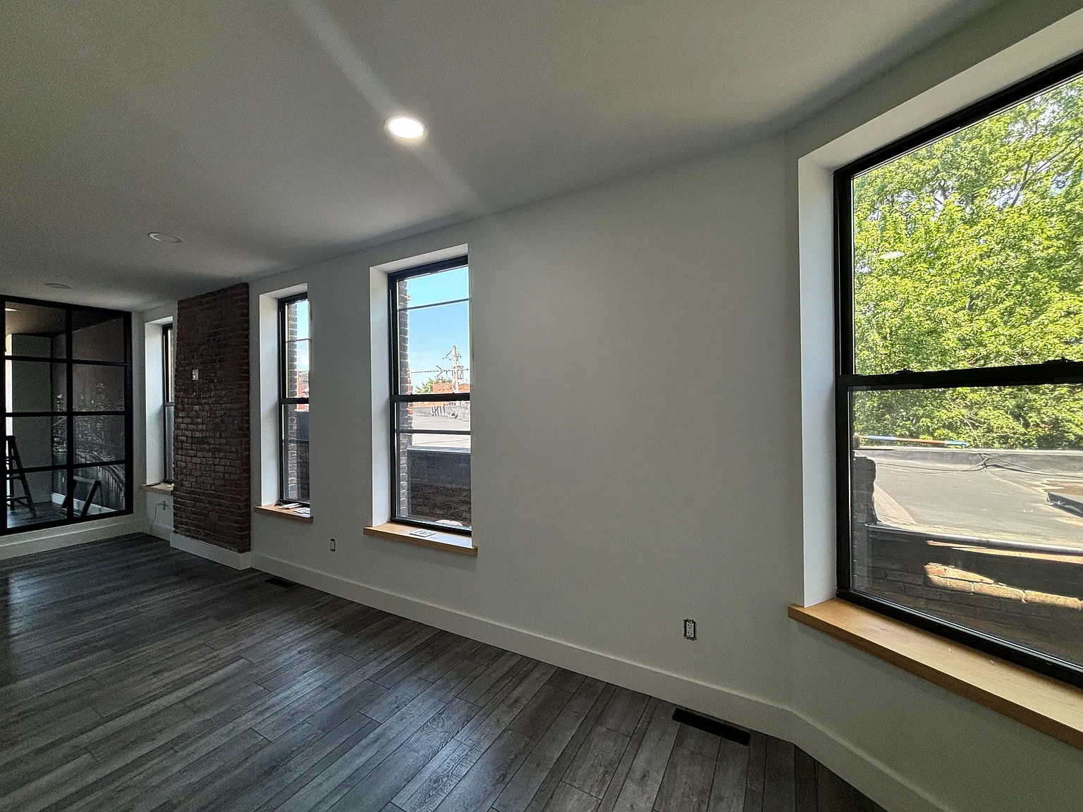 3 bed, 1519 sqft, $1,850 — Photo 4