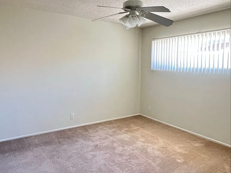 7832 W Manchester Ave — Photo 7