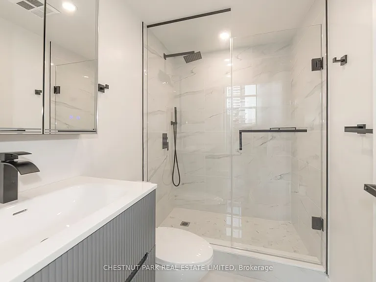 1901 Yonge St #302 — Photo 10