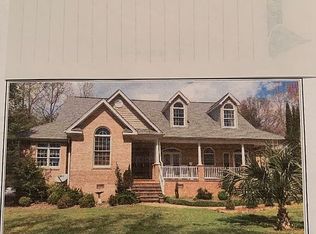 219 Hawkins Creek Ct, Greenville, SC 29609