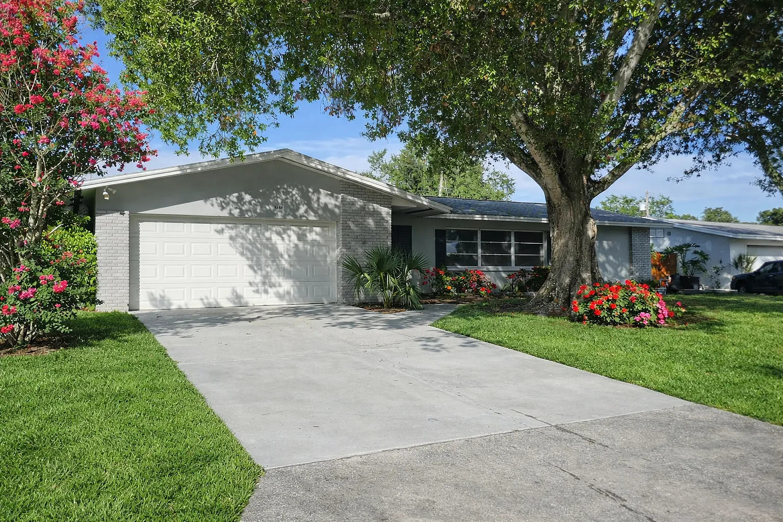 RIF (1329 Fairfield Drive) - 1 — Photo 1