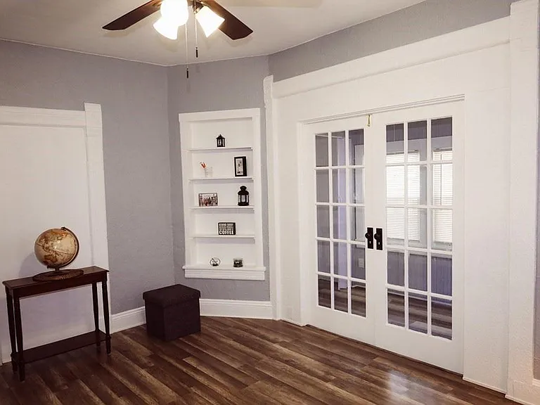 1592 Dwight St #1 — Photo 4
